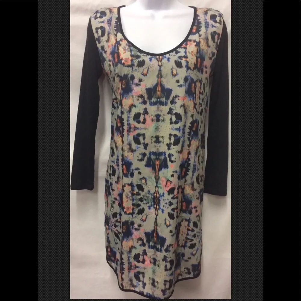 HD IN PARIS Anthropologie Painted Symmetry Sheath